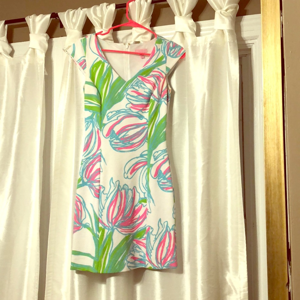 Wore it for graduation once! Love this print!!
